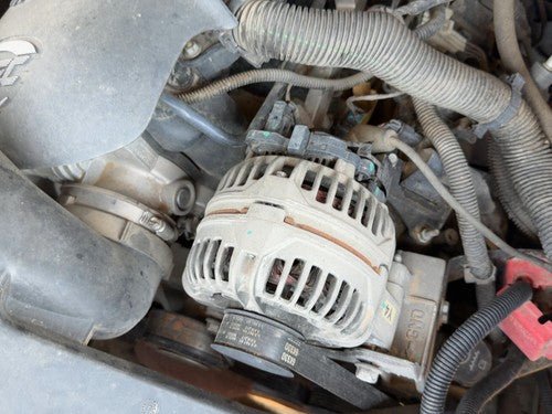 2005-2006 Chevy Suburban 1500 Alternator 5.3L 15128978
