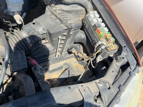 05-07 Escape Complete Air Intake Cleaner Filter Box Housing With Tube Oem 3.0L