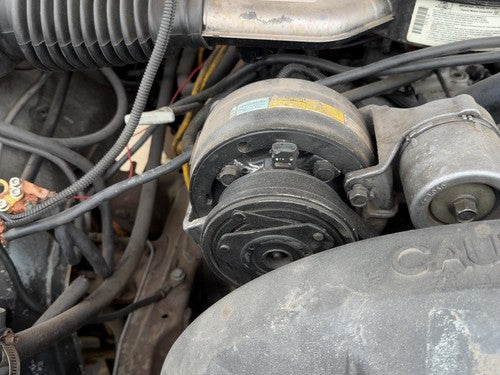 93-94 Chevy Silverado 1500 Ac Compressor Air Conditioner Pump Assembly Oem 5.7L