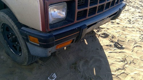 1986-1987 Isuzu Pup Pickup Front Bumper With Brackets Oem Chrome Bent Up