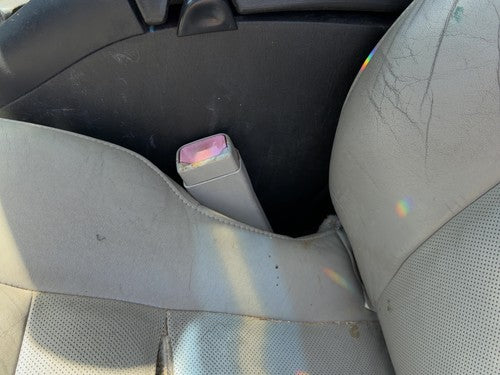 06-07 Chevy Monte Carlo Driver Left Front Seat Belt Buckle Receiver Oem Gray 832
