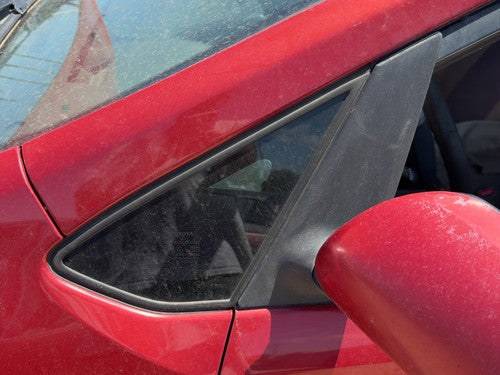 2004-2009 Toyota Prius Driver Left Quarter Glass Side Window 6272047011