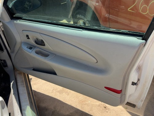 06-07 Monte Carlo Passenger Right Front Door Trim Panel With Switches Gray 832