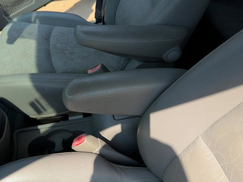 2002-2007 Saturn Vue Redline Driver Left Front Arm Rest Side Seat Oem Gray 17D