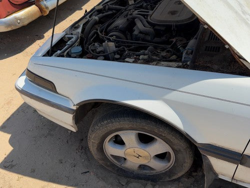 1986-1989 Honda Accord Lx Driver Left Front Fender Oem White 3031275