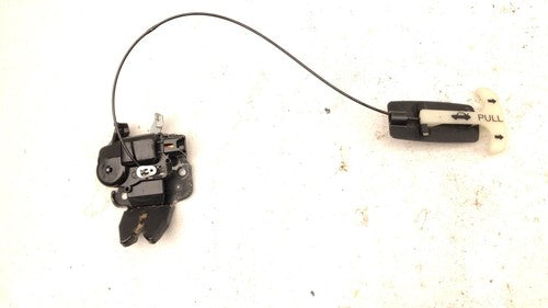 2011 Subaru Impreza Rear Trunk Latch With Cable Oem Rlease Lever Inside