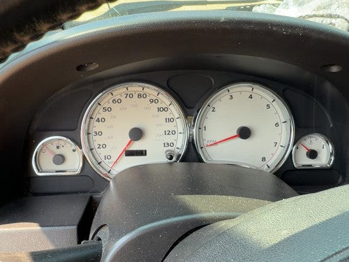 04-05 Saturn Vue Redline Speedometer Cluster Instrument Gauges Panel Oem Dash