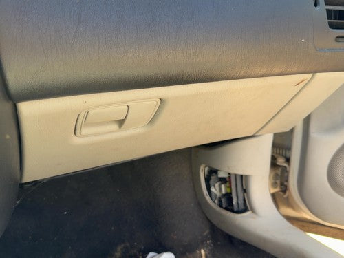 06-07 Chevy Monte Carlo Glove Box Assembly Complete Door With Latch Oem Gray 832