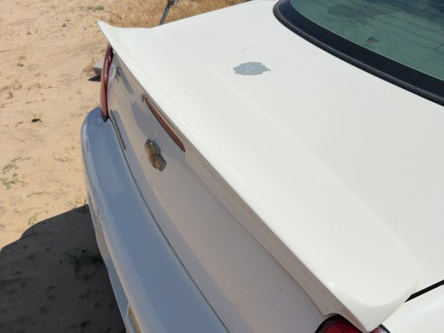 06-07 Monte Carlo Rear Spoiler Wing From 8/29/05 Horizontal Surface White 40U
