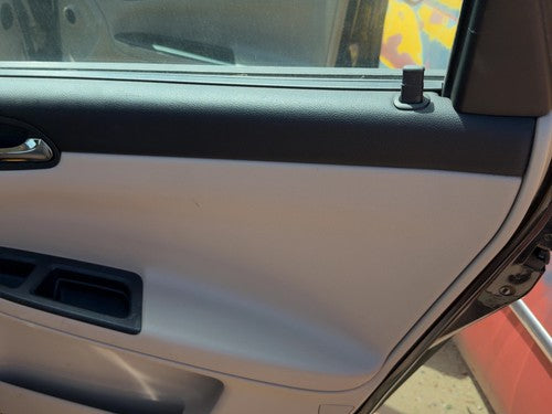 09-11 Impala Passenger Right Rear Door Trim Panel With Switches Back Neutral 522