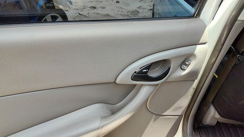00-03 Focus Station Wagon Driver Left Rear Inside Door Trim Panel Switches Back