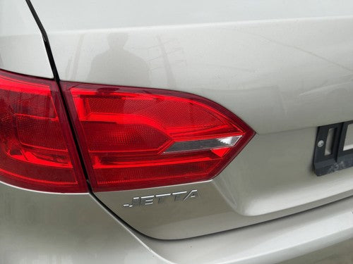 2011-2014 Vw Jetta Driver Left Inner Tail Light Brake Lamp Oem Rear 5C6945093