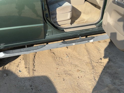 2003-2009 Kia Sorento Passenger Right Running Board Side Step Oem 4X4