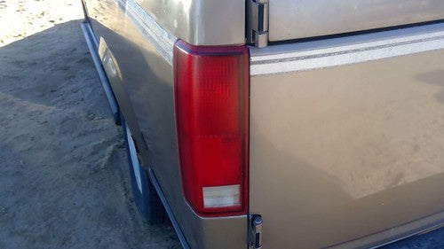 1985-2005 Chevy Astro Driver Left Tail Light Oem Brake Lamp Rear 05978023