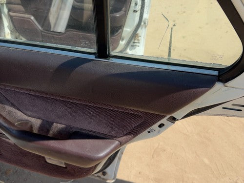 88-89 Accord Lx Passenger Right Rear Door Trim Panel With Switches Back Maroon