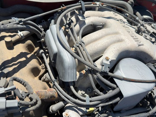 90-95 Nissan Pathfinder Complete Fuel Rail with Injectors Set Loaded OEM 3.0L