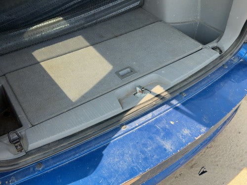 2002-2007 Saturn Vue Cargo Hatch Step Plate Sill Trim Panel Gray 17D