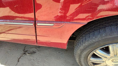 06 Chrysler Town Country Driver Left Rear Moulding On Quarter Panel Oem Red Prh