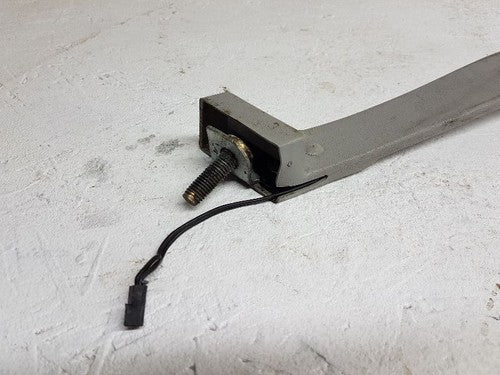 94 Chevy Suburban Driver Left Front Seat Belt Buckle Female End Gray With Sensor