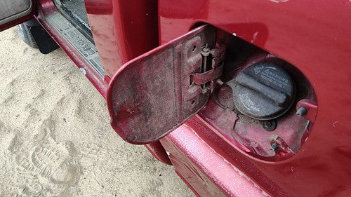 1998-2001 Mazda B2500 Fuel Tank Door With Hinge Gas Lid Oem Filler Red Fl