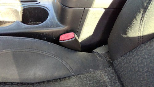 2006-2009 Pontiac G6 Driver Left Front Seat Belt Buckle Receiver Oem Black 19B