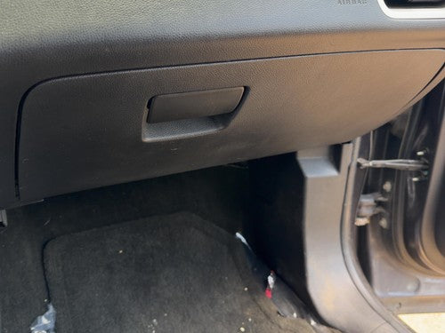 10-17 Chevy Equinox Glove Box Assembly Complete Door With Latch Oem Black 01A