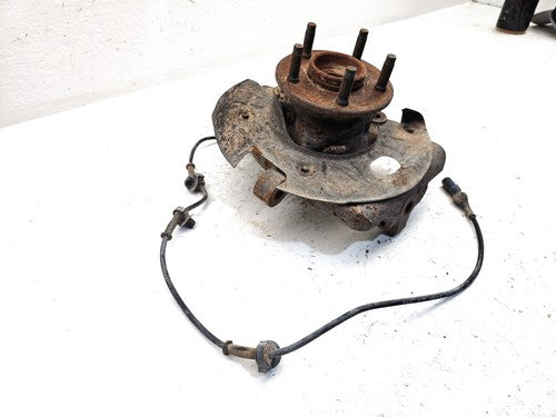 01-02 2 Door Driver Left Front Spindle Steering Knuckle With Wheel Hub 4X4