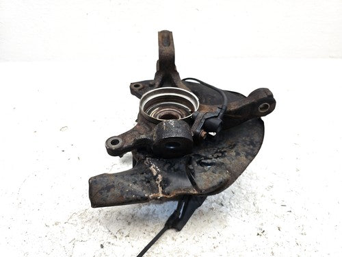 98-03 Sienna Passenger Right Front Spindle Steering Knuckle With Wheel Hub