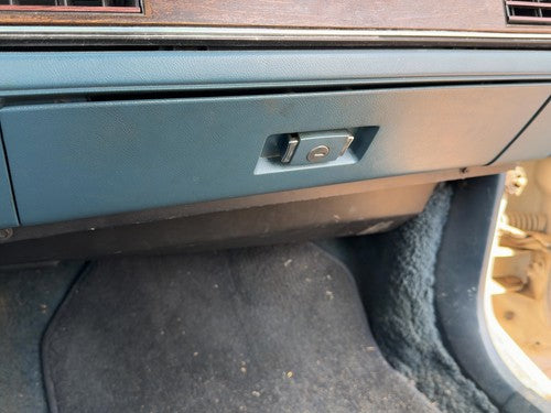 1986 Oldsmobile 98 Glove Box Assembly Complete Door With Latch Oem Blue