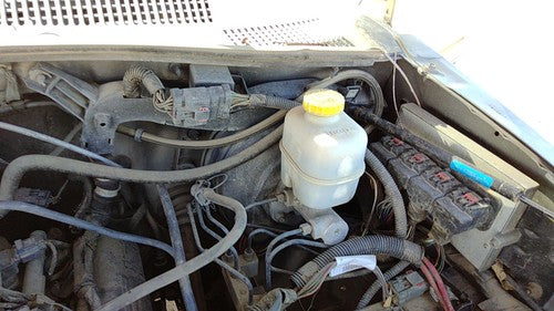 2002-2005 Jeep Liberty Power Brake Booster With Master Cylinder Pair Set Oem