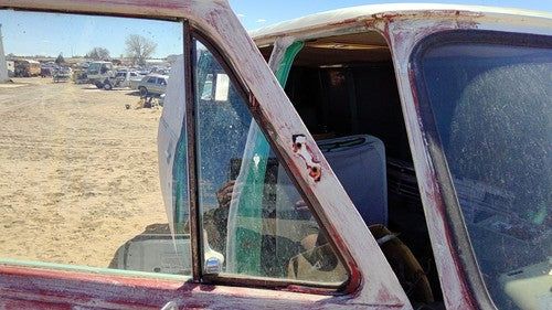 71-79 Van G20 Passenger Right Front Vent Window Small Door Glass With Frame Oem