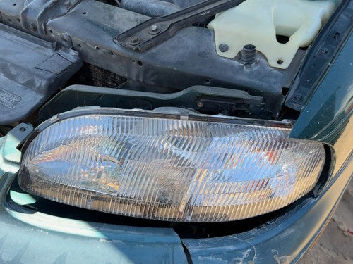 1995-2001 Chevy Lumina Driver Left Head Light OEM Front Lamp 10420375