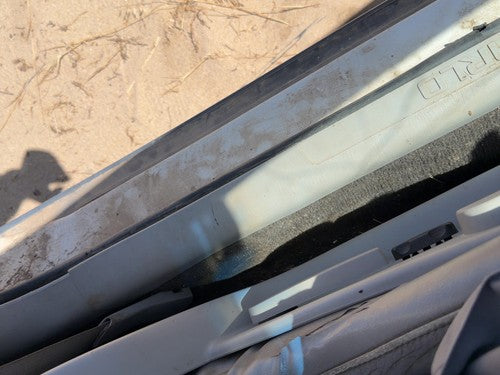 2006-2007 Chevy Monte Carlo Driver Left Lower Kick Trim Panel Oem Gray 832