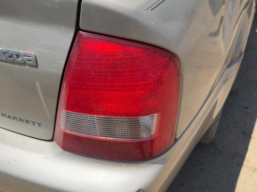 1999-2003 Mazda Protege Dx Passenger Right Tail Light Brake Lamp Oem Rear