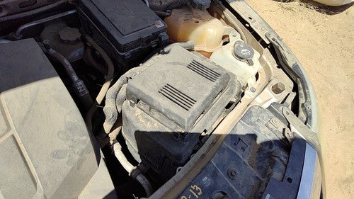 07-08 Grand Vitara Xl-7 Complete Battery Box Mount Tray With Hold Down Oem 3.6L