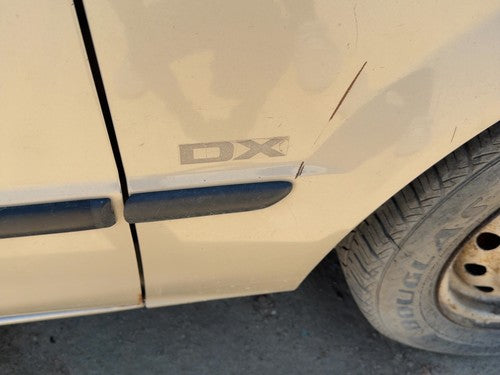1999-2003 Mazda Protege Dx Passenger Right Moulding From Fender Oem Trim Strip