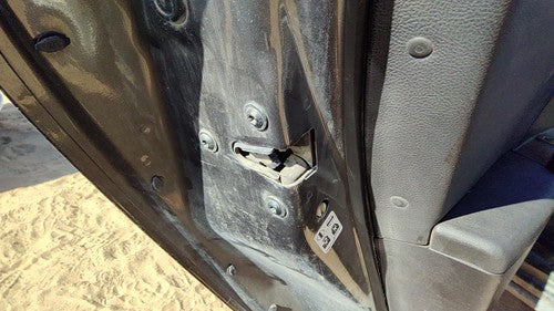 2007-2010 Pontiac G6 Driver Left Rear Door Latch With Rods/Cables Oem Back