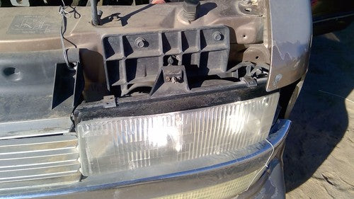 1995-2005 Chevy Astro Driver Left Head Light Oem Front Lamp With Bracket