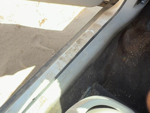 2006-2007 Chevy Monte Carlo Driver Left Lower Kick Trim Panel Oem Gray 832