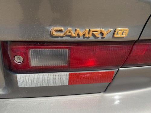 1997-2001 Toyota Camry Passenger Right Inner Tail Light Assembly OEM 81670AA020
