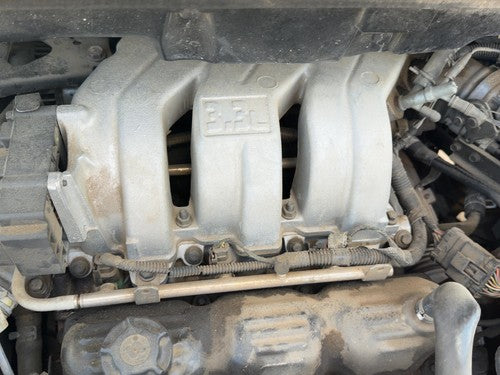 1996-1999 Chrysler Town & Country Upper Intake Manifold Oem 3.3L 04621884