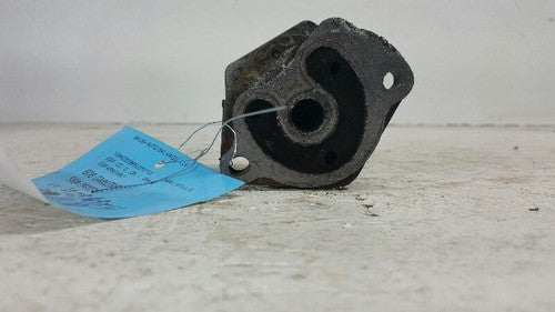1994-1995 Cadillac Deville Egr Valve Assembly Oem 19210678