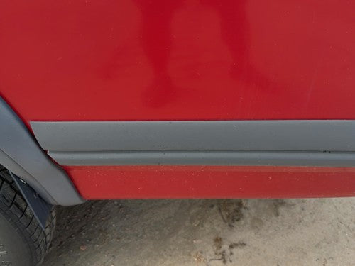 1991-1993 Dodge Dakota Driver Left Rear Moulding On Rear Of Box Oem