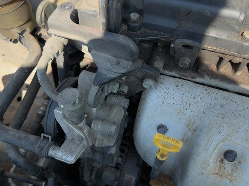 2001-2006 Hyundai Elantra Power Steering Pump With Mount Bracket Oem 2.0L