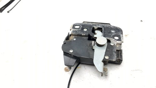 2011 Subaru Impreza Rear Trunk Latch With Cable Oem Rlease Lever Inside