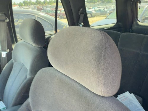 01 Chevy S10 Blazer Pair Of Front Headrests Oem Left Right Set Seat Graphite 12H