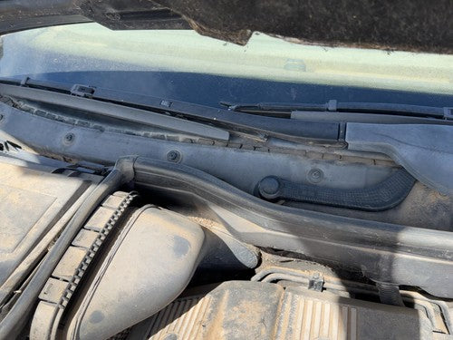 2001 BMW 530i Passenger Right Windshield Wiper Arm Blade Lever 61618209880