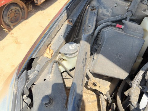 06-16 Chevy Impala Windshield Washer Fluid Reservoir With Pump Oem Wiper Tank