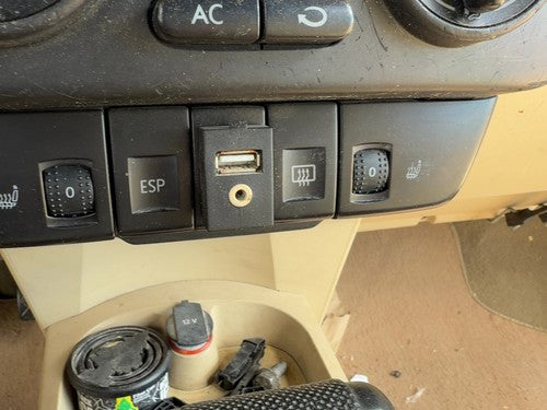 2006-2010 VW Beetle Convertible ESP and Rear Defrost Switch Set OEM Black