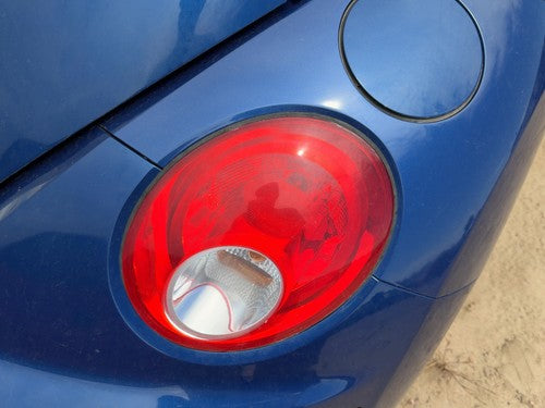 2006-2010 Vw Beetle Convertible Passenger Right Tail Light Brake Lamp Oem Rear